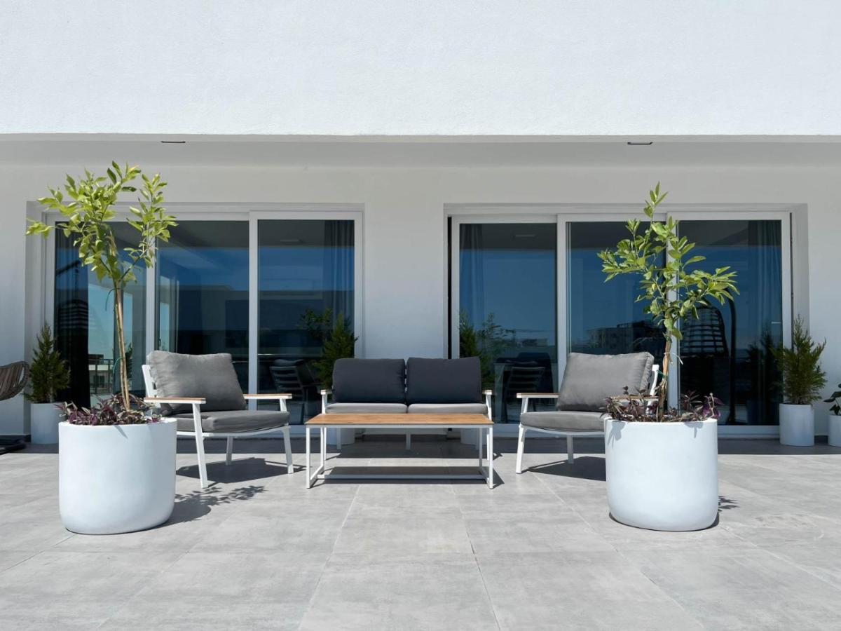 Courtyard Long Beach Holiday Resort Iskele District  外观 照片